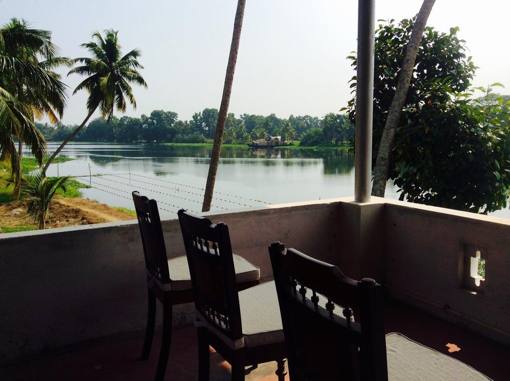 Ayana'S Homestay Alappuzha Eksteriør billede
